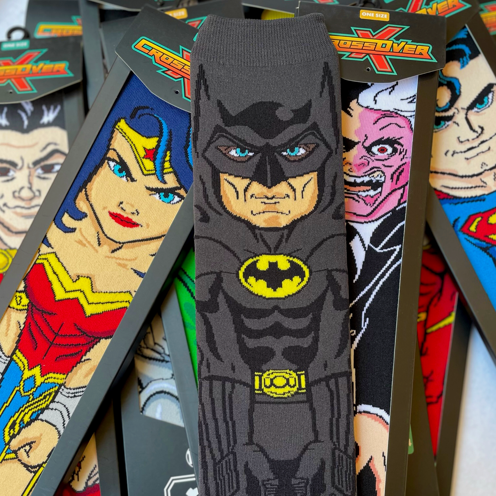 SWAG x CROSSOVER - BATMAN KEATON (DC010) & CATWOMAN (DC014) – SWAG